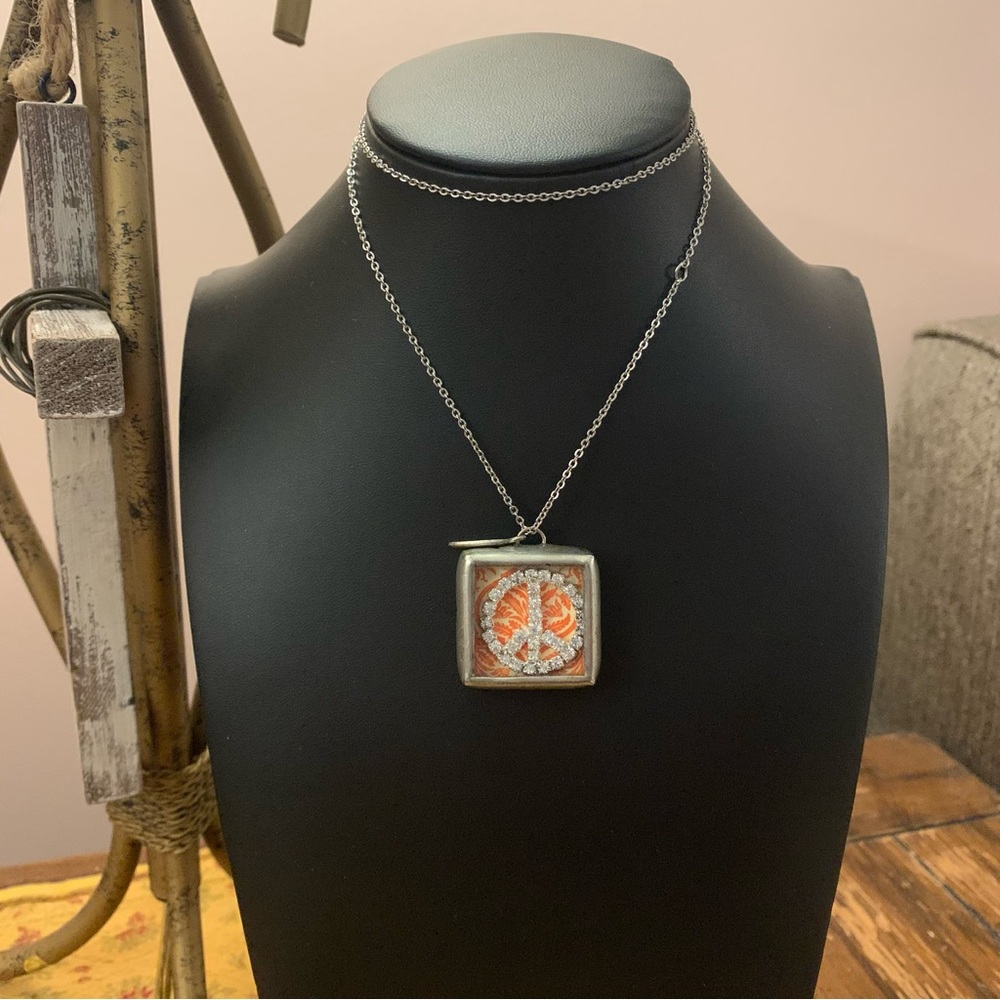 Jewel Kade Vintage Pewter Glitter Orange Peace Sign Pendant and Chain